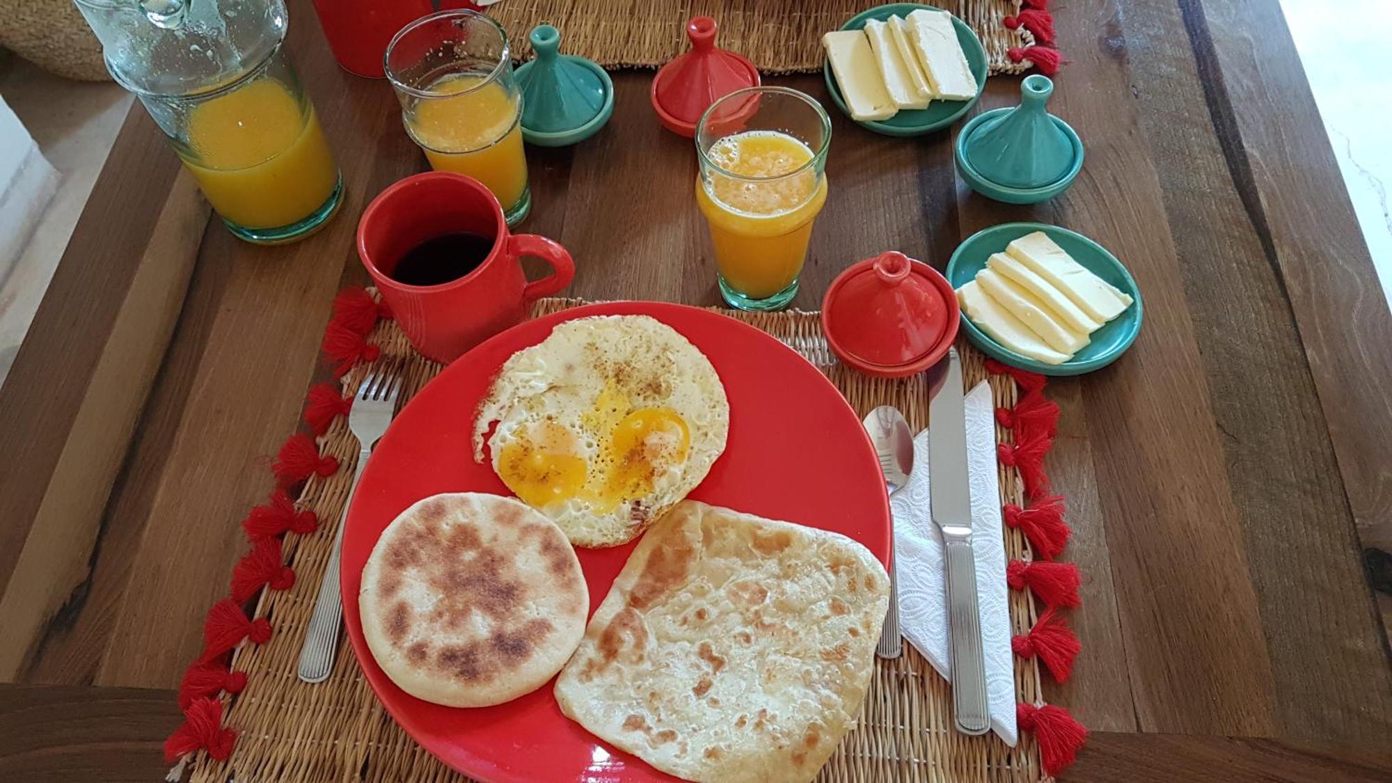 Tagadert Lodge Oumnas 部屋 写真
